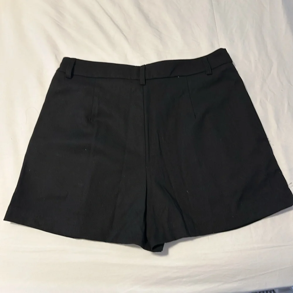 Black Skort - Picture 2 of 2